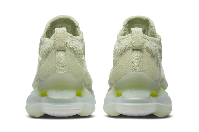 ナイキエアマックススコーピオンから芽吹きを彷彿とさせる新色が