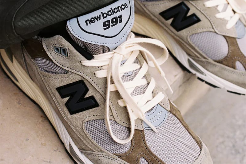 JJJJound と New Balance によるコラボ 991 “Grey” がついに発売