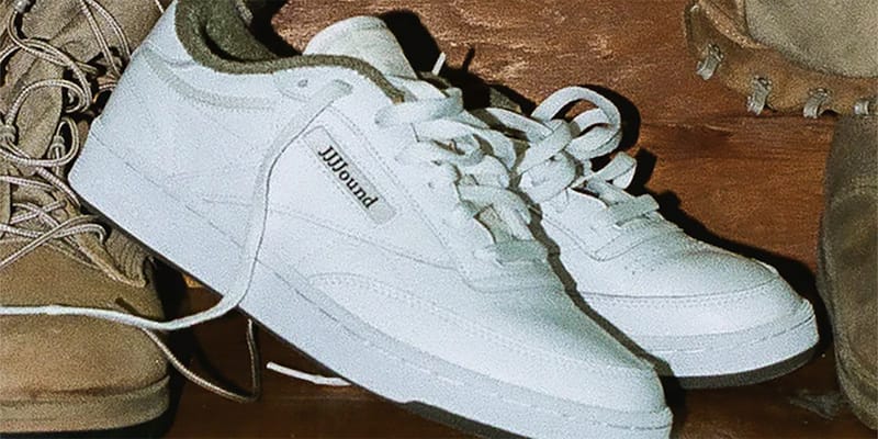 JJJJound x Reebok の最新コラボモデル Club C 85 がついにリリース