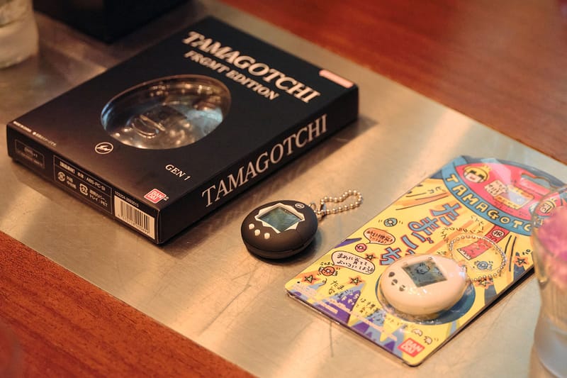 エンタメ/ホビーTamagotchi FRGMT EDITION たまごっち　フラグメント