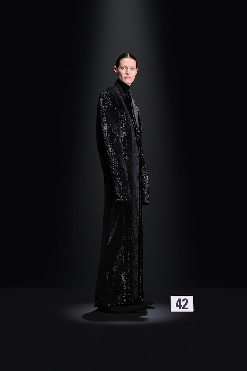 『バレンシアガ by デムナ』カタログ BALENCIAGA by DEMNA バレンシアガ 2024年春夏オートクチュールコレクション