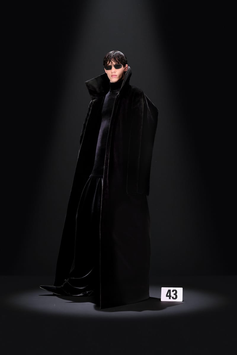 バレンシアガ 2024年春夏オートクチュールコレクション