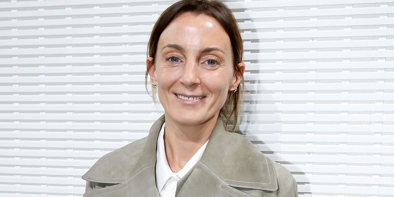 PHOEBE PHILO フィービーファイロ ハーフジップ トップス フィービー・ファイロの新ブランドが公式サイトで会員登録の受付を開始