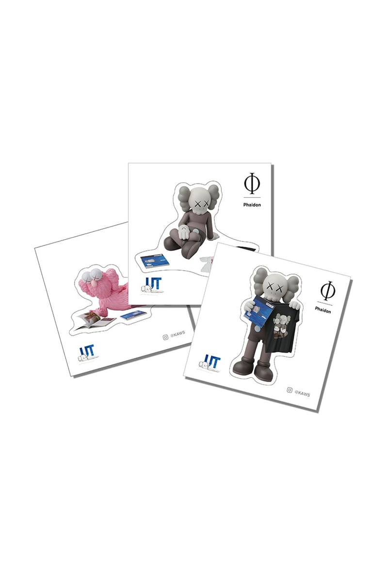 UNIQLO KAWS ARTBOOK ユニクロ　カウズ　アートブック