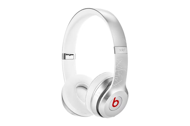 Beats x Mowalolaコラボヘッドフォン シルバー