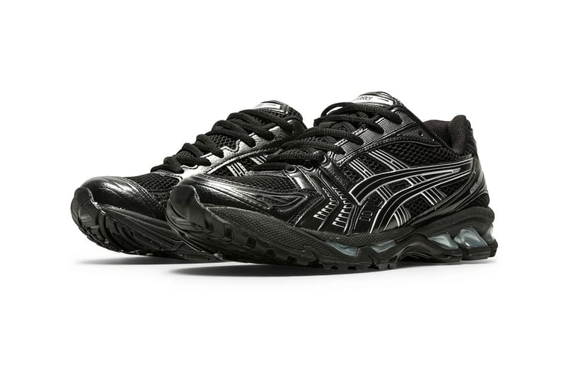 Solid 2024 black asics