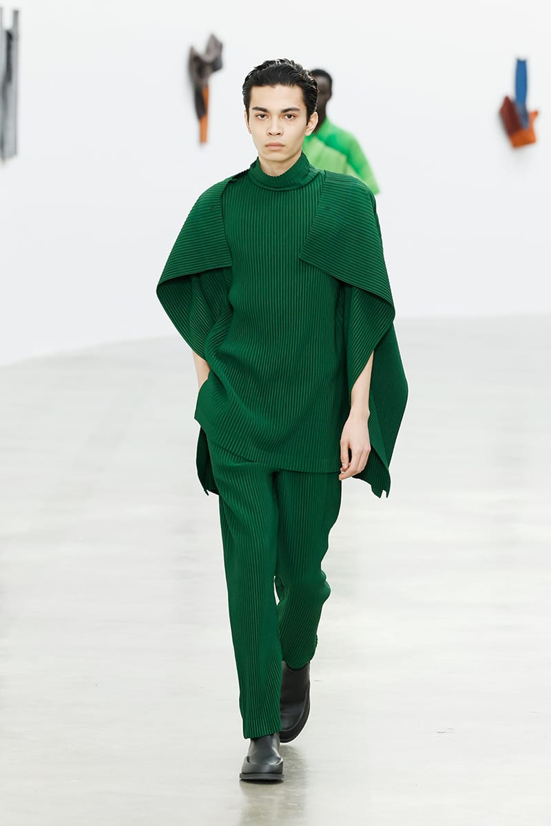 ISSEI MIYAKE 緑シルクジャケット イッセイミヤケペルマネンテISSEY MIYAKE PERMANENT シルクポリ