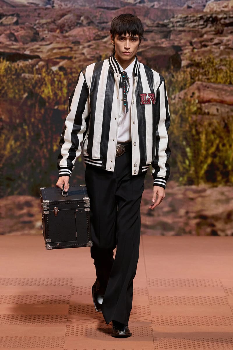 LOUIS VUITTON 2024ファレル プレコレクション ダブルジャケット ルイ・ヴィトンが2024年春夏パリコレ開催。ファレル