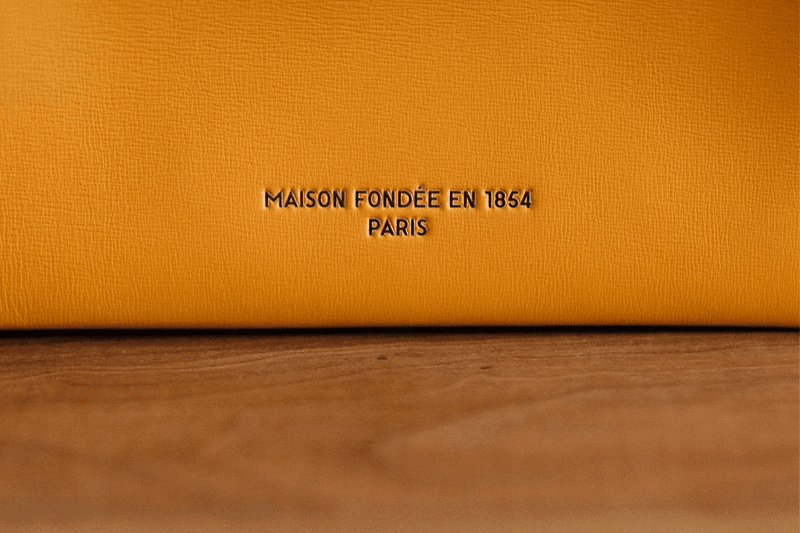 ファレルウィリアムスによるルイヴィトンがサンドウィッチバッグを発売