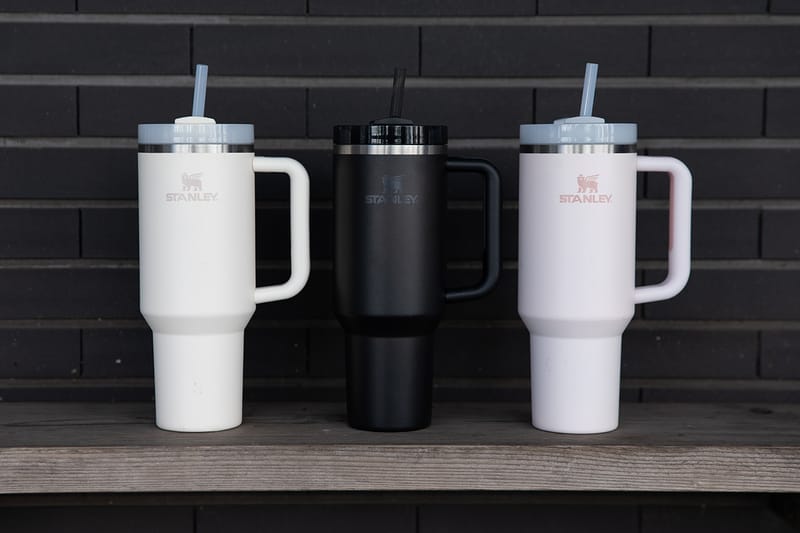 【限定モデル】スタンレー クエンチャー H2.0 591ml 早い者勝ち！ 北米で人気爆発中のスタンレークエンチャーに春夏らしい新色が登場