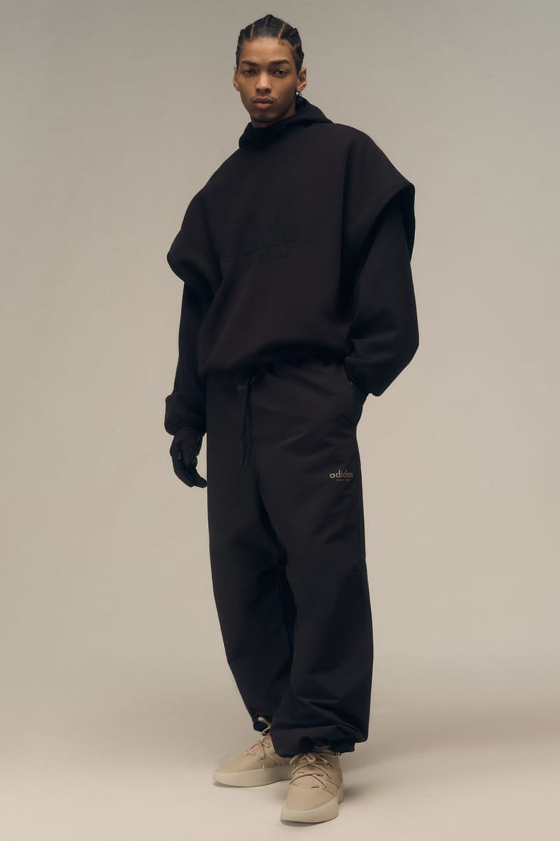 コラボ【ATHLETICS by Fear of God×adidas】トップス☆フーディ adidas FEAR OF GOD ATHLETICS TRACKTOP - メルカリ