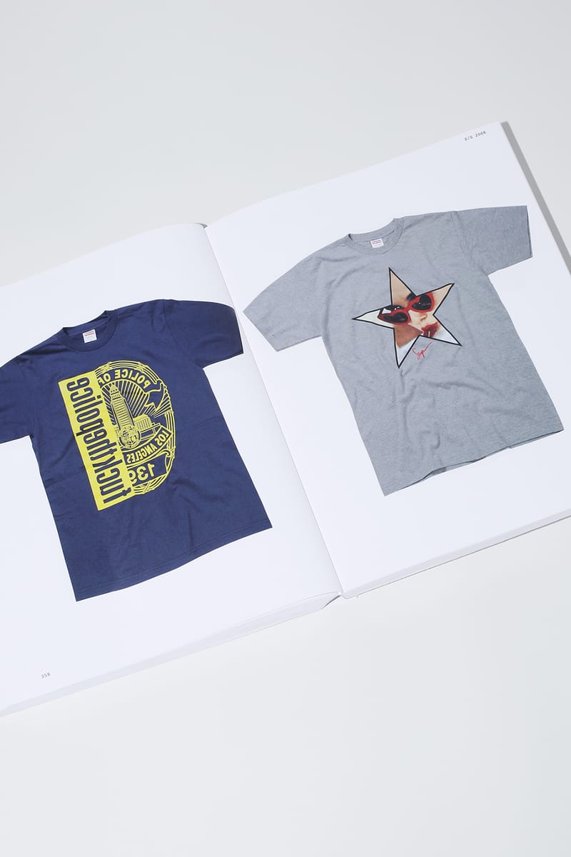 シュプリームＴシャツブック本Supreme 30 Years T-Shirts 1994-2024 Book