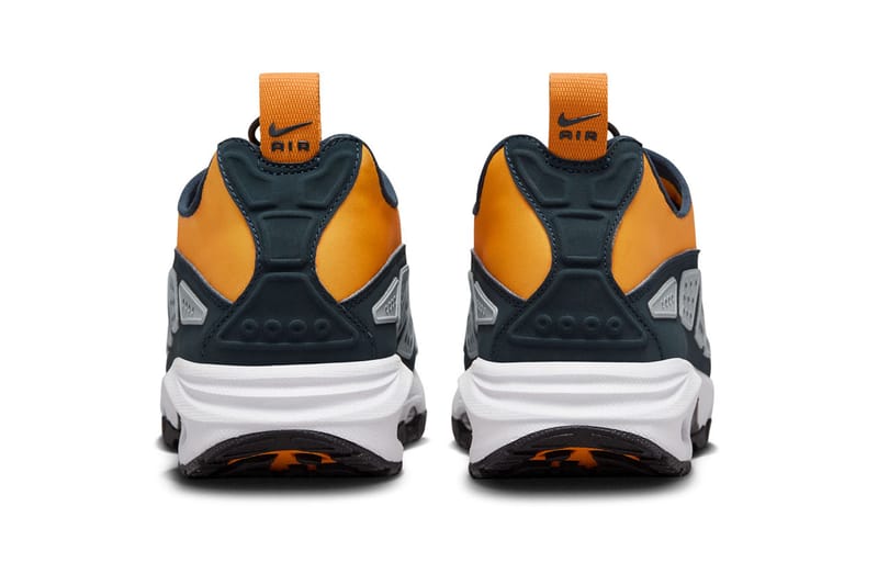 ♡じみな様専用◇新品NIKEAirmaxとSpickジッププルオーバー