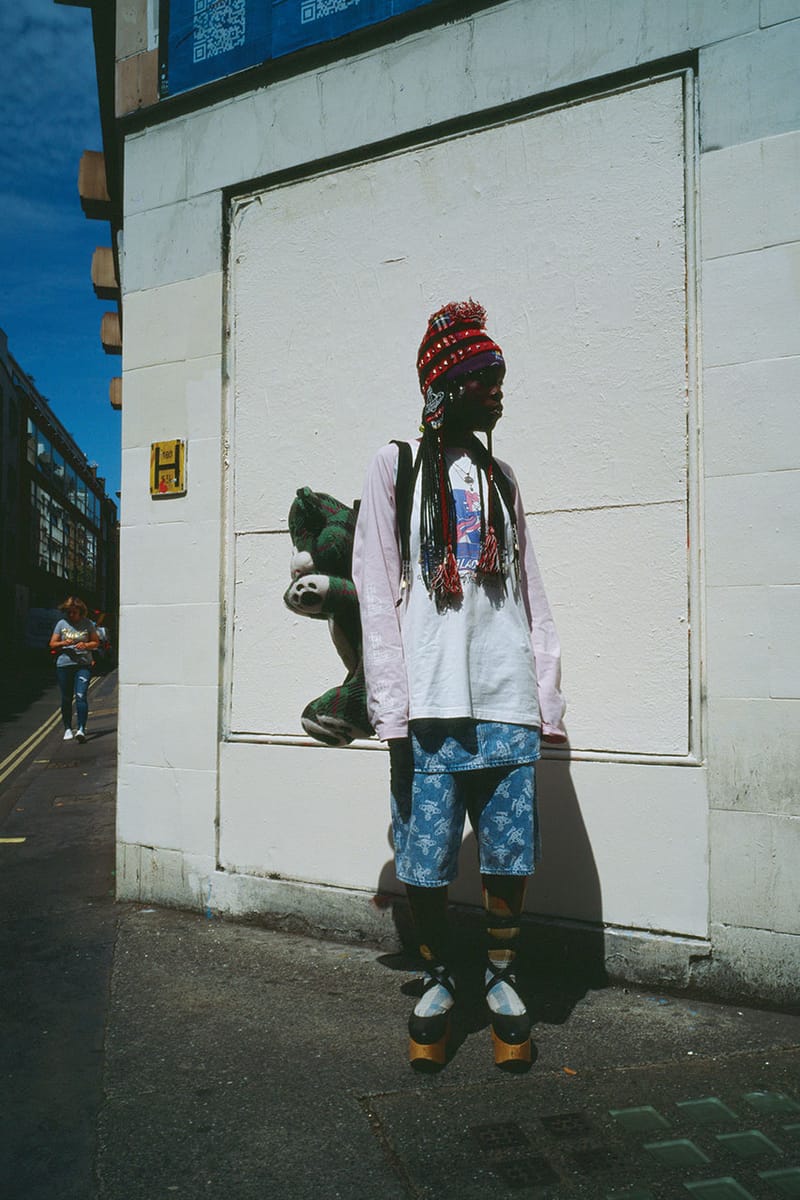 パレススケートボードとヴィヴィアン・ウエストウッドがコラボ