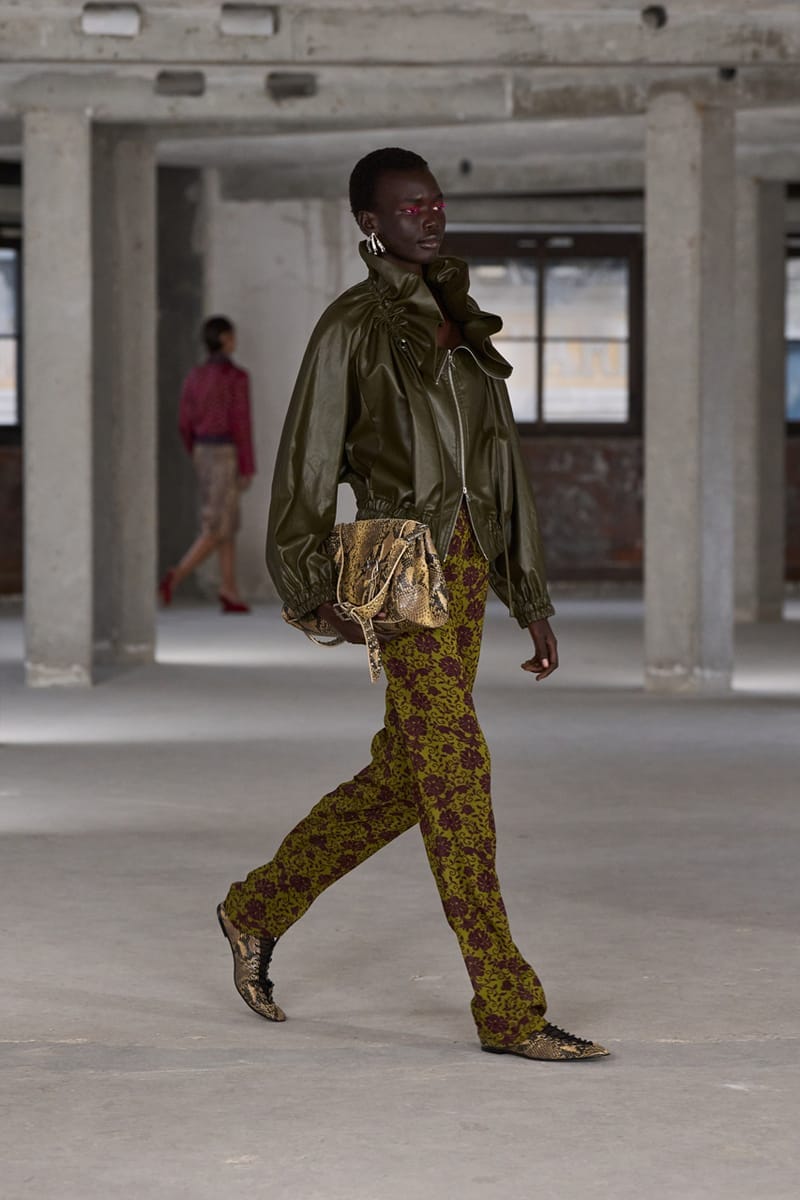 Dries Van Noten ドリスヴァンノッテンレザーパンツ（ドリス