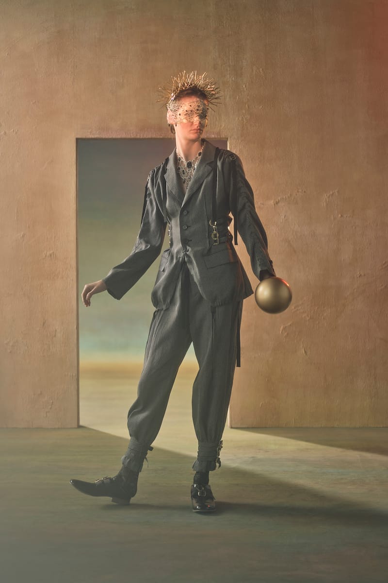 アンダーカバー2025年春夏ウィメンズコレクション | Hypebeast.JP