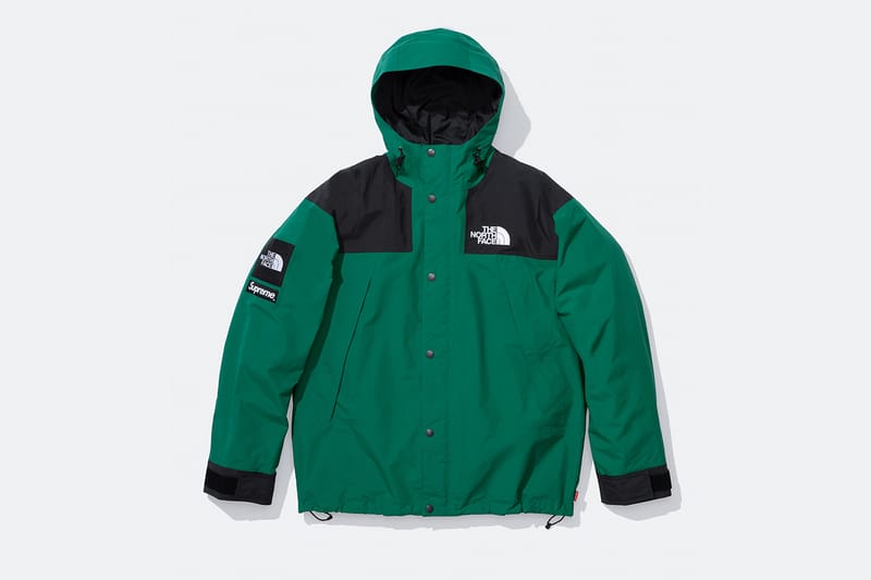 シュプリーム supreme ザ ノース フェイス the north face のコラボレーション発売のときに並びました 今日着ているマウンテンパーカー