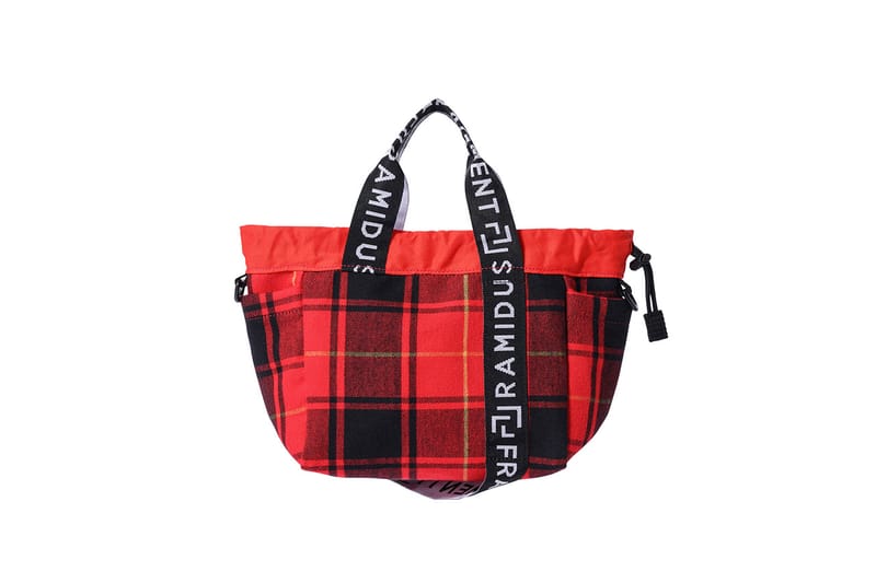 ラミダス メッセンジャーバック XL FRAGMENT DESIGNB B011096-BLACK_01_1800x1800.jpg