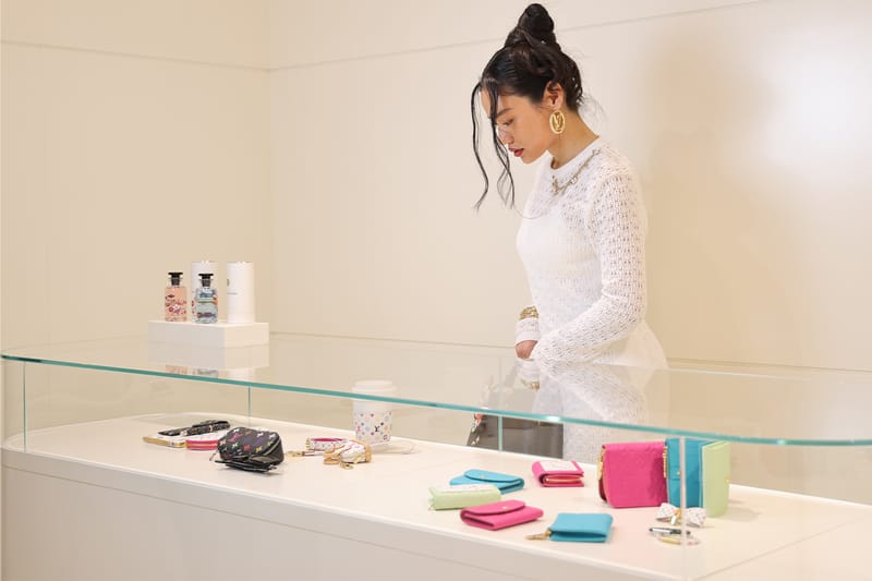 エーウィッチがルイ・ヴィトンx村上隆のポップアップイベントを訪れた