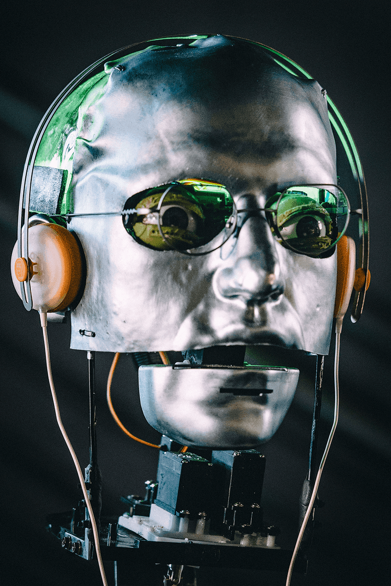 ブレイン デッドがアイアイアイとの最新コラボヘッドフォンを発売 ブレイン デッドがアイアイアイとの最新コラボヘッドフォンを発売