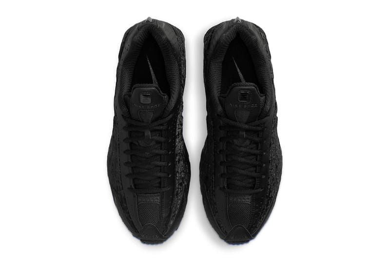 ナイキショックスR4からフローラルプリントをあしらった新色が登場