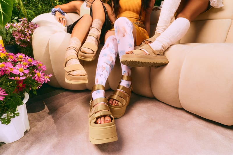 [UGG] Golden Rise Platform : 2color ★NJZハニ 着用 UGG®の最高にキュートな新作サンダル #GoldenRise 登場。 #UGG