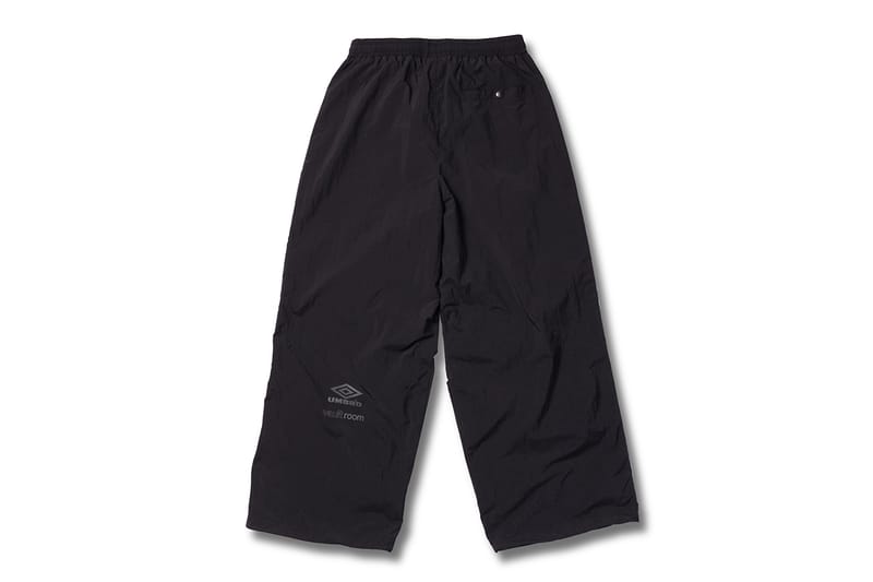 ボルトルームがアンブロとのコラボアイテムを発表 | Hypebeast.JP