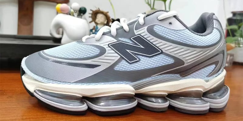 【完売】  new-balance-2000-sns-reek-news ジャケット・アウター