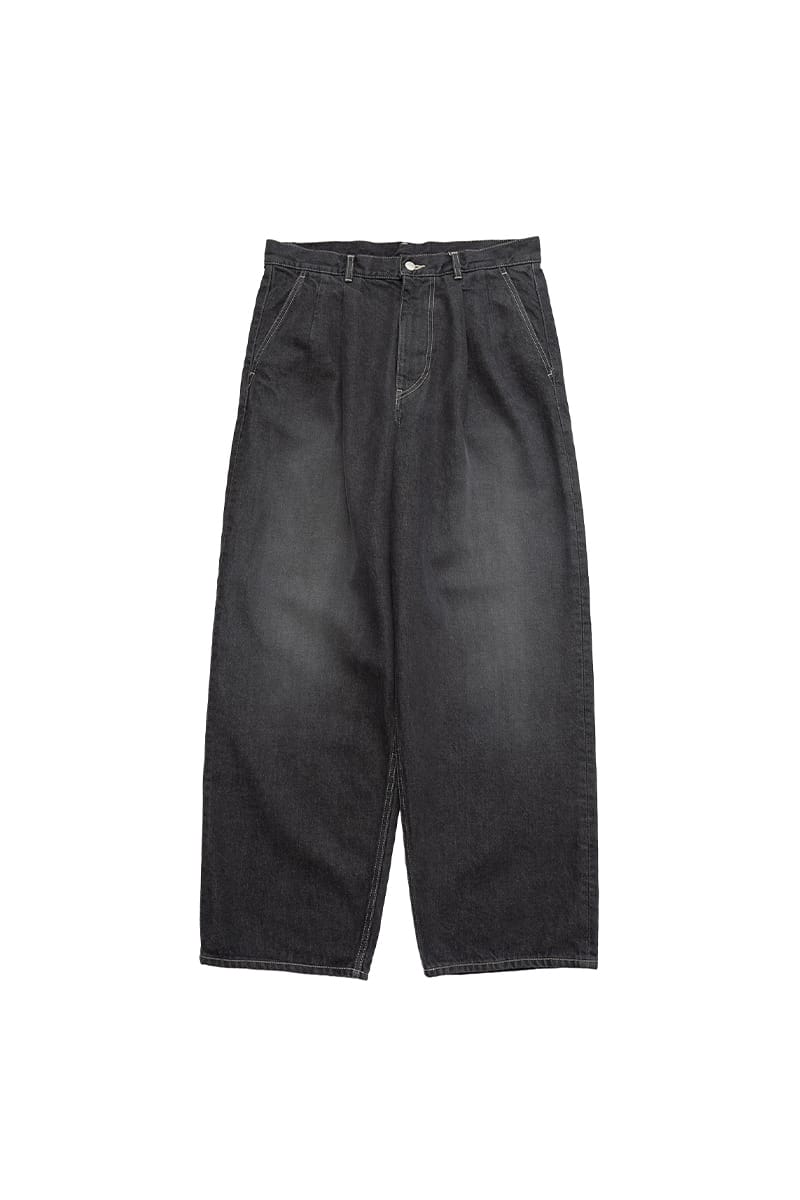グラフペーパーの定番デニムに限定色であるグレーが登場