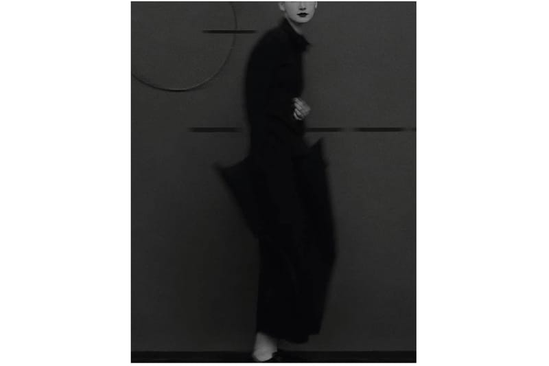 ヨウジヤマモトとサラ・ムーンのフォトブックが発売 | Hypebeast.JP