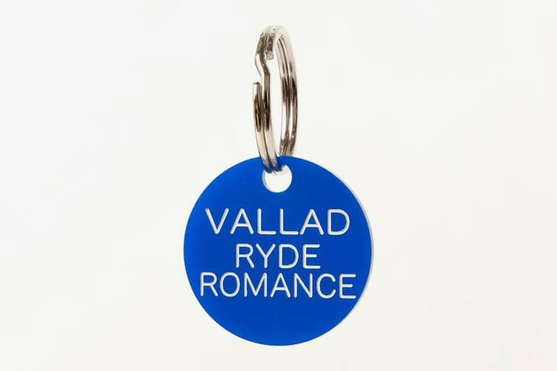 io JUST SHOW 日本武道館 JUST LOGO CAP vallad