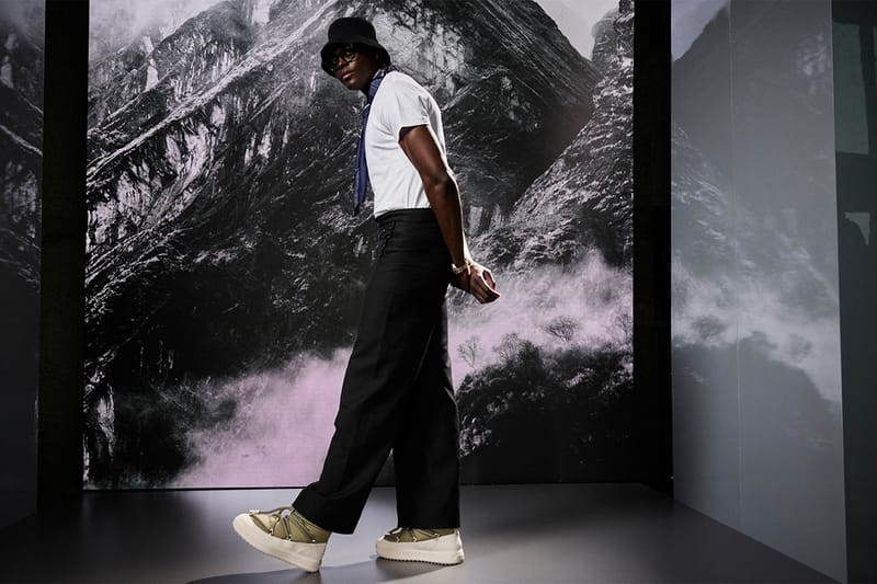MONCLER モンクレール ALTIVE シティスタイル スニーカー モンクレールがスタジオ アセンティをニューヨークにて開催