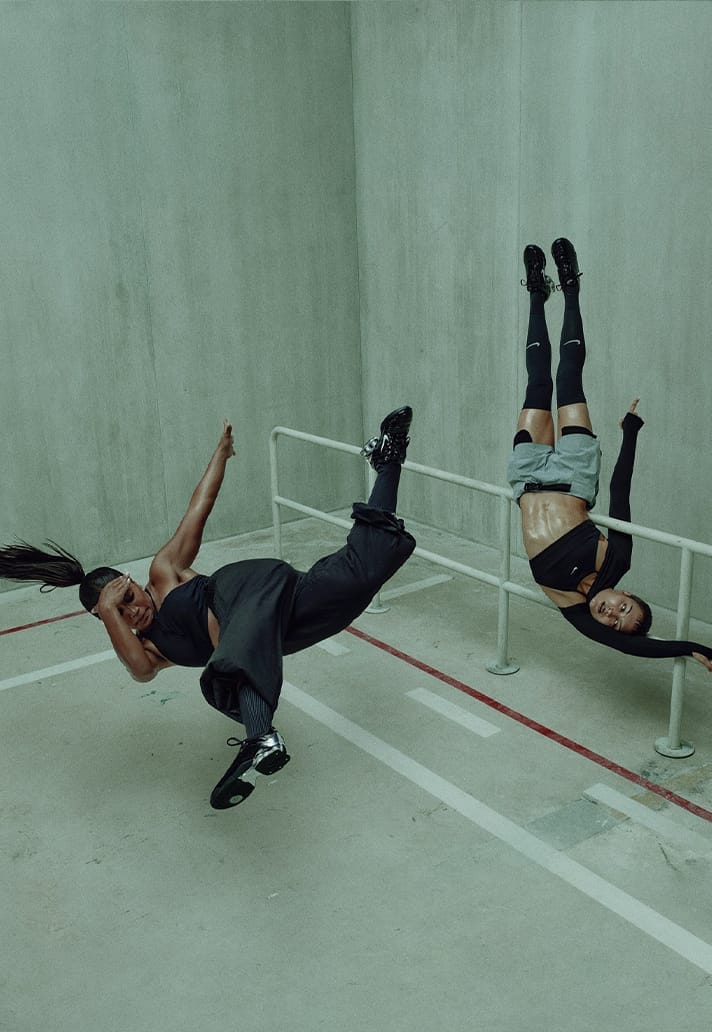 マハアムステルダムとナイキよりトータル90ショックスマギアが登場