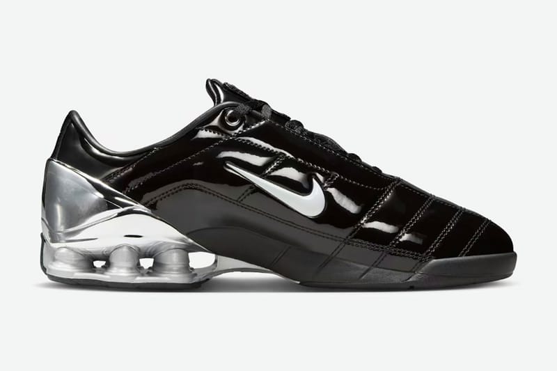 マハアムステルダムとナイキよりトータル90ショックスマギアが登場