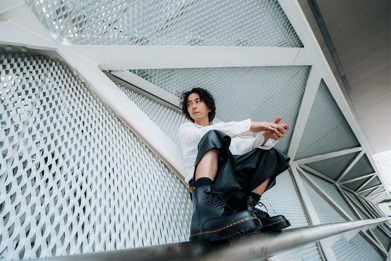 ドクターマーチン Dr.Martens ブーツ　メッシュ 美品】Dr Martens ドクターマーチン TARIK TG 8ホール メッシュ