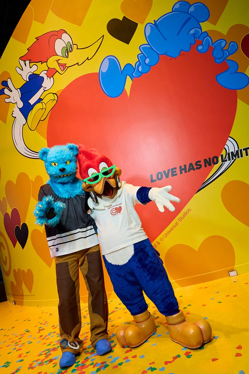 ウッディ usj LOVEHASNOLIMIT　XLサイズ USJユニバーサル LOVE HAS NO LIMITチャリティグッズ｜ユニバーサル・スタジオ