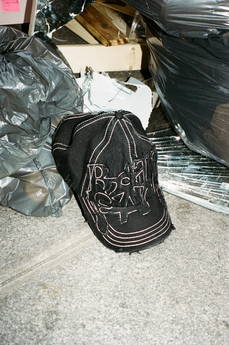 パムとボットが限定のコラボカプセルを発売 | Hypebeast.JP