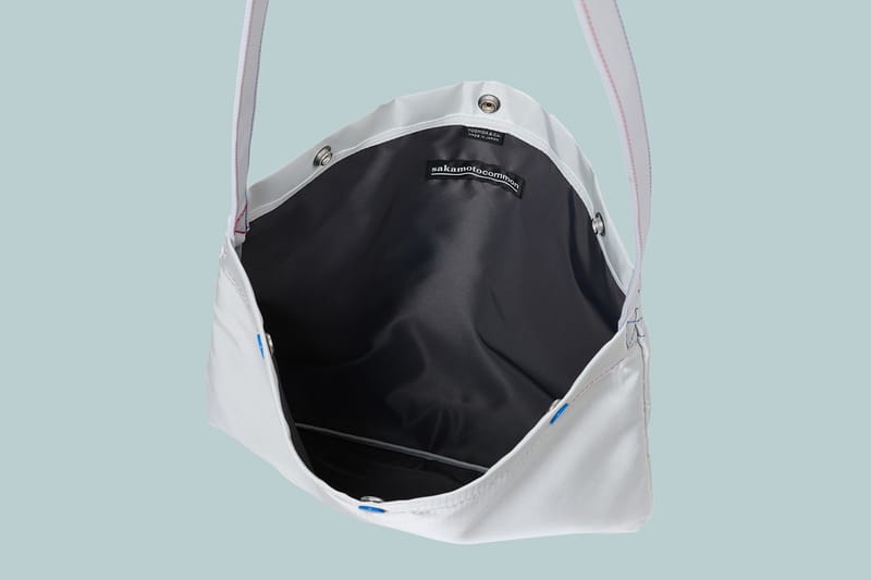 POTR が坂本龍一の企画展を記念したコラボレーションバッグを製作