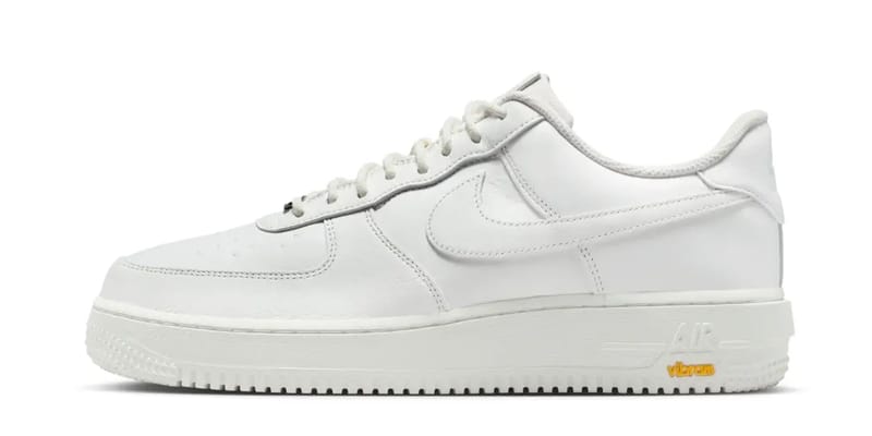 【新品未使用】ナイキ ウィメンズ エア フォース 1 PRM サミットホワイト NIKE WMNS AIR FORCE 1 PRM MF SUMMIT WHITE/SUMMIT WHITE
