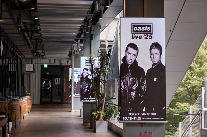 Oasis Live ‘25 ツアーパンフレット オアシス ポップアップショップ オアシスの日本初・唯一の公式ポップアップ・ショップ 「Oasis