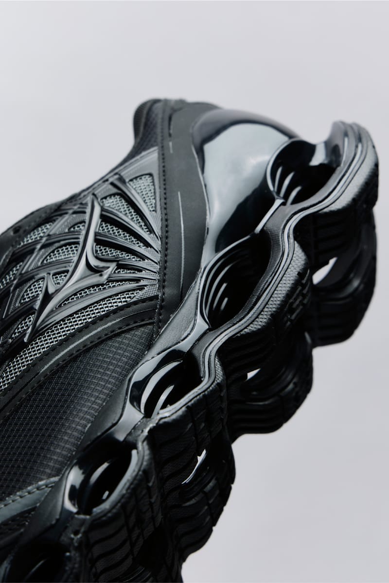★レア！★ ミズノ WAVE PROPHECY β ウェーブプロフェシー MIZUNO WAVE PROPHECY 8 BLACK/SILVER（ミズノ ウエーブ