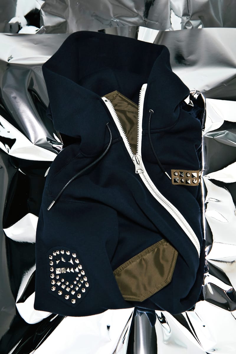 サカイが2025年秋冬のホリデーコレクションをリリース | Hypebeast.JP