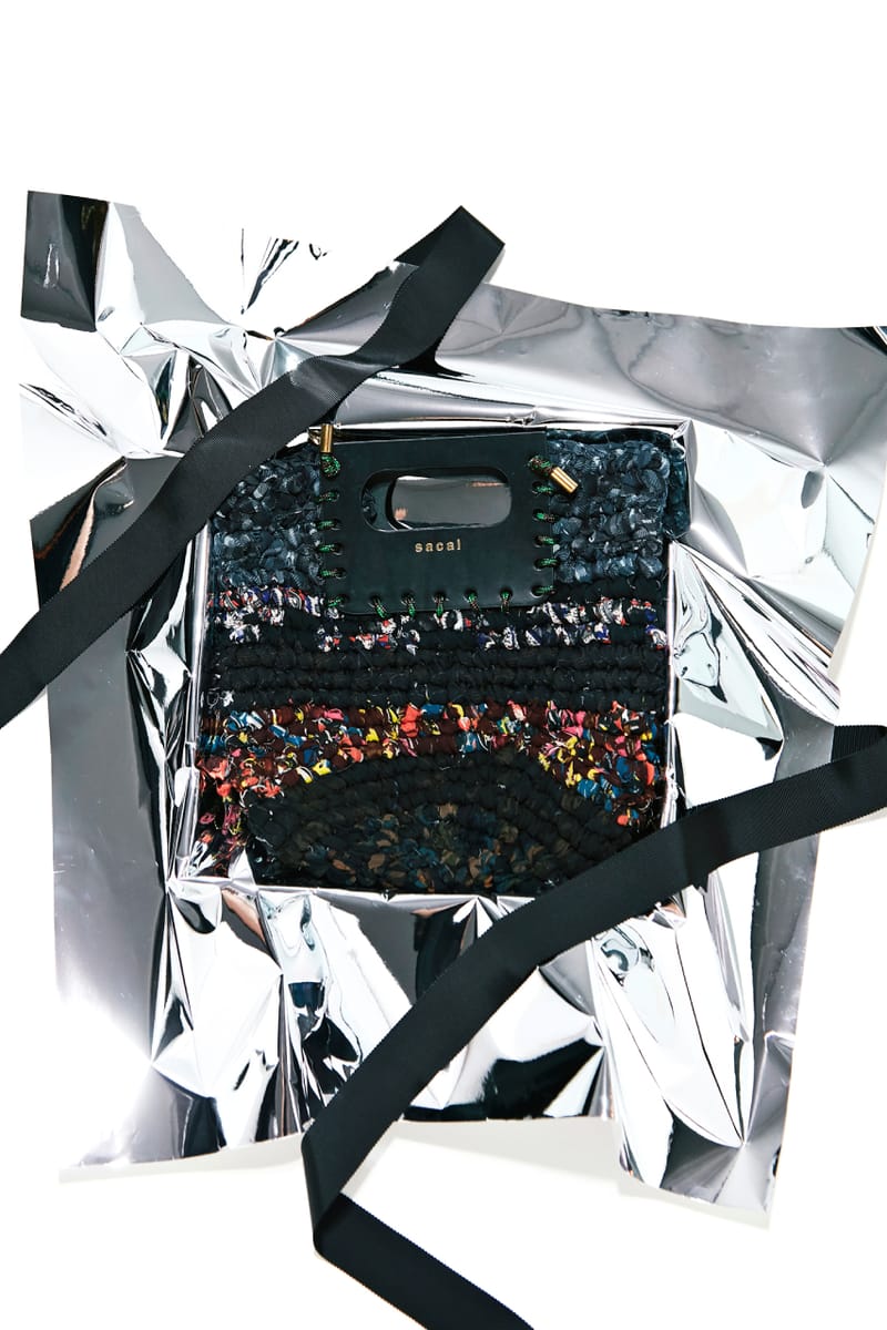 Sacai ホリデー コレクション　holiday キンチャクバック サカイのホリデー・コレクション注目アイテム4選！ | GQ JAPAN