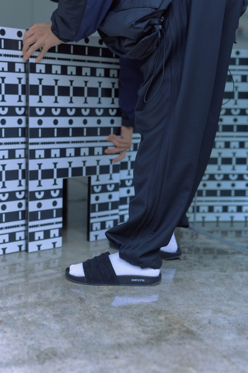 adidas x everyone セットアップ BLACK アディダスオリジナルスxエブリワンによる初のコラボレーションが実現