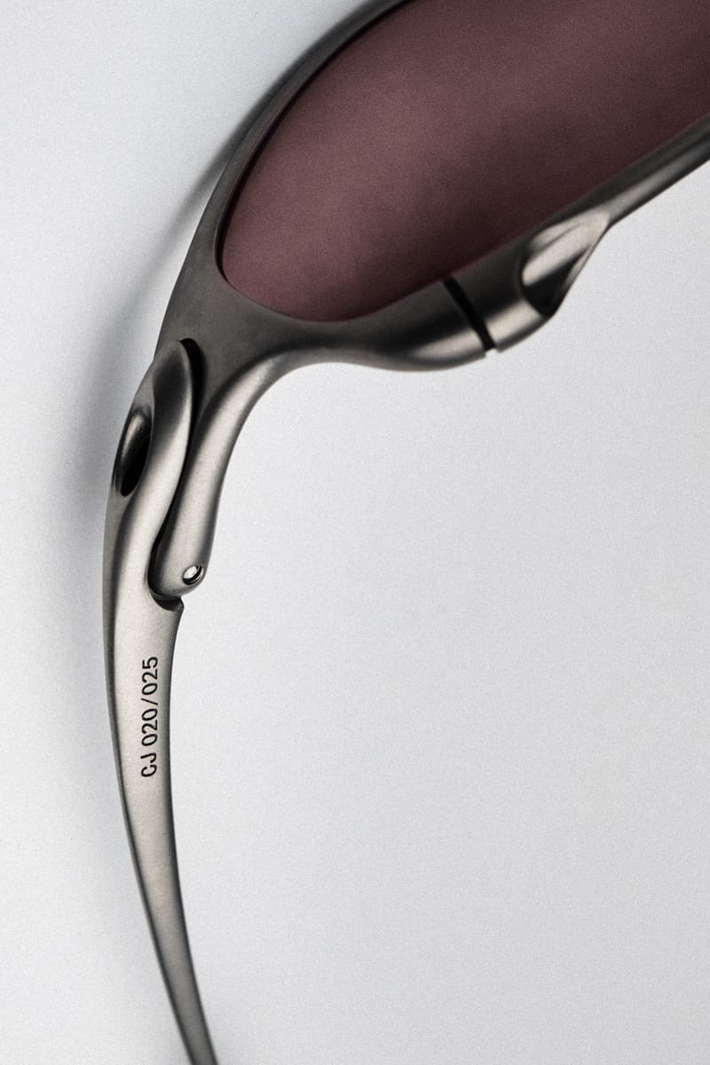 トラヴィス・スコットxオークリー限定コラボアイウェアが公開