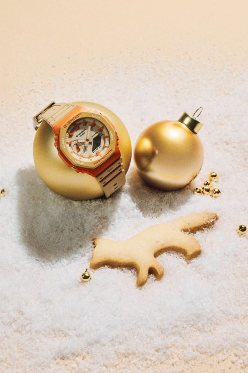 メゾンキツネxGショックによる最新コラボモデル GA-2110MKが登場