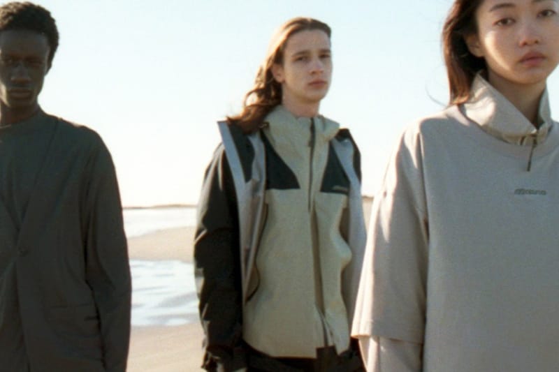 ミズノxエクストララージの初コラボスニーカー コートセレクトが登場