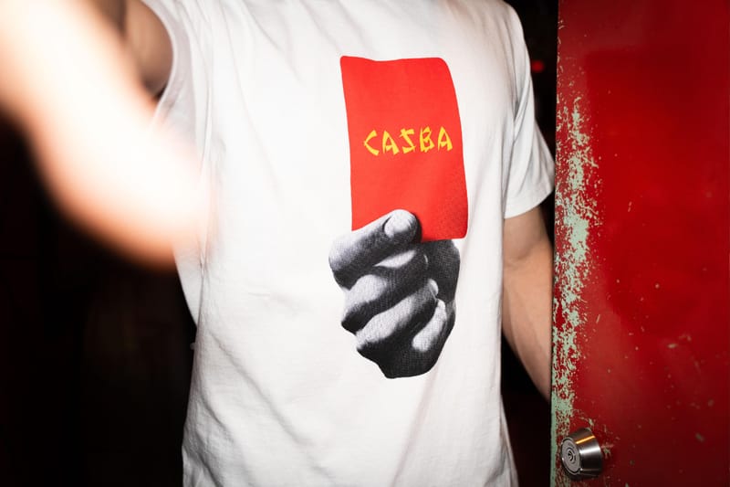 カスバがヒステリックグラマー&ネイバーフッドとのコラボTシャツ発表