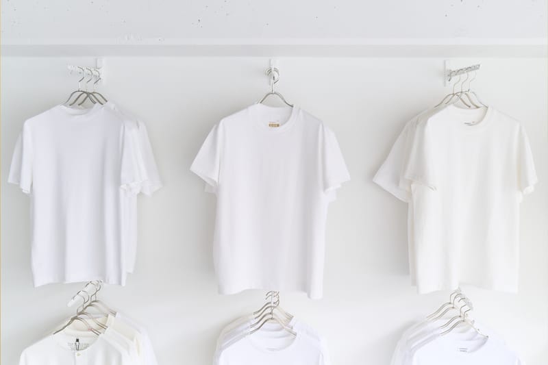 白無地Tシャツ専門店 シロティが吊り編み機で仕立てたTシャツを発売