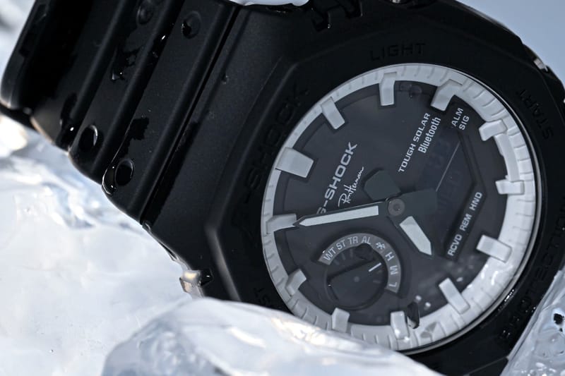 ロンハーマンがミニマルな G-SHOCK GA-B2100 を別注 | Hypebeast.JP ロンハーマンがミニマルな G-SHOCK GA-B2100 を別注 | Hypebeast.JP